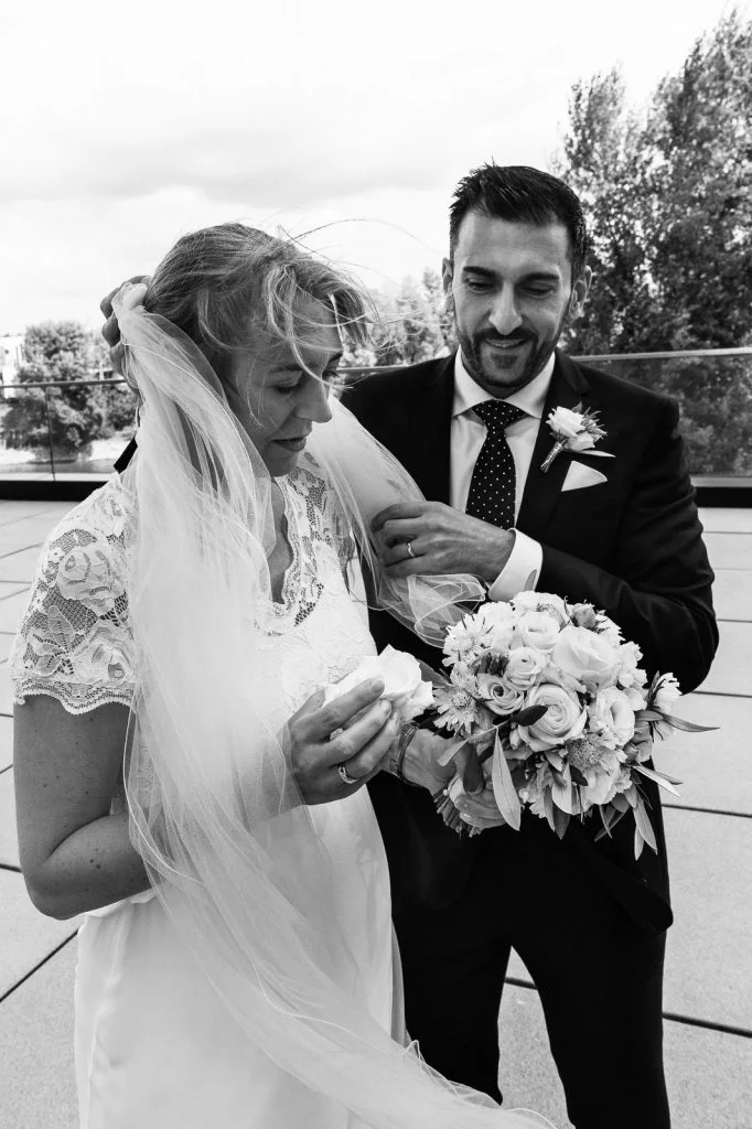 Hochzeitsportraits in Düsseldorf am Rhein